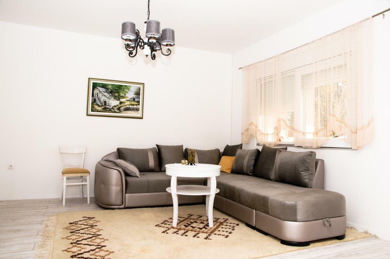 Mala Kate Apartments Kaštela Εξωτερικό φωτογραφία