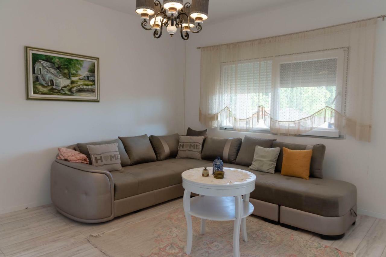 Mala Kate Apartments Kaštela Εξωτερικό φωτογραφία